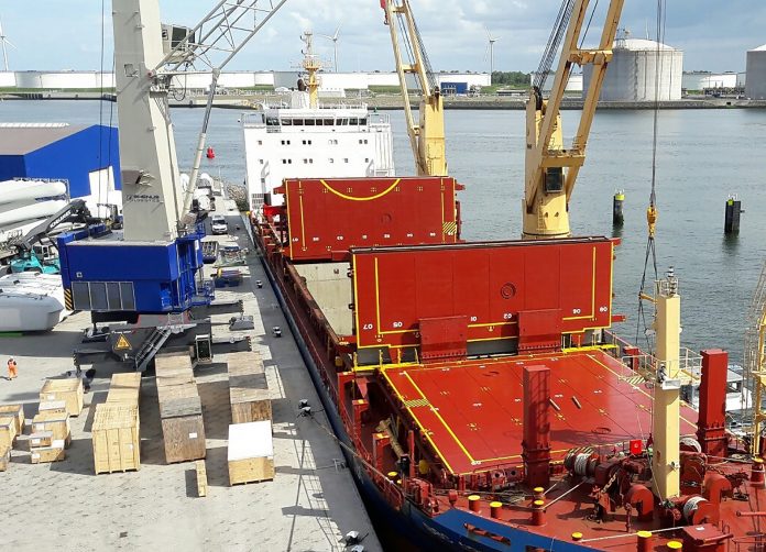 Model6_Rhenus_NL Konecranes wins order in Rotterdam for mobile harbor crane