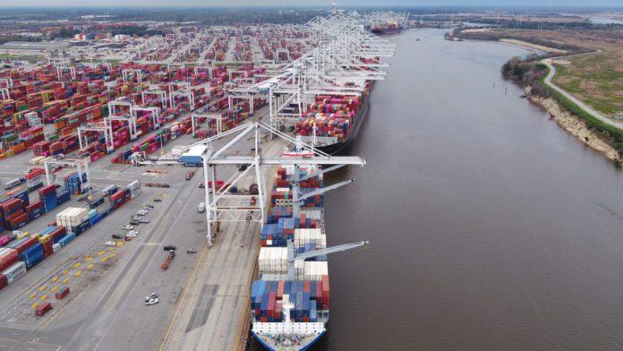 DCIM100MEDIADJI_0009.JPG Port of Savannah Sets Calendar Year Record, Georgia